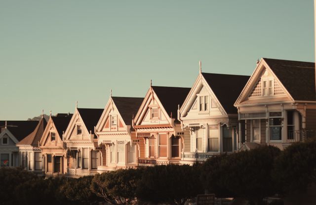 Independent Property Valuations: CGT, SMSF and stamp duty explained » independent property valuation properties in a line, SMSF purchased properties require a independent property valuation